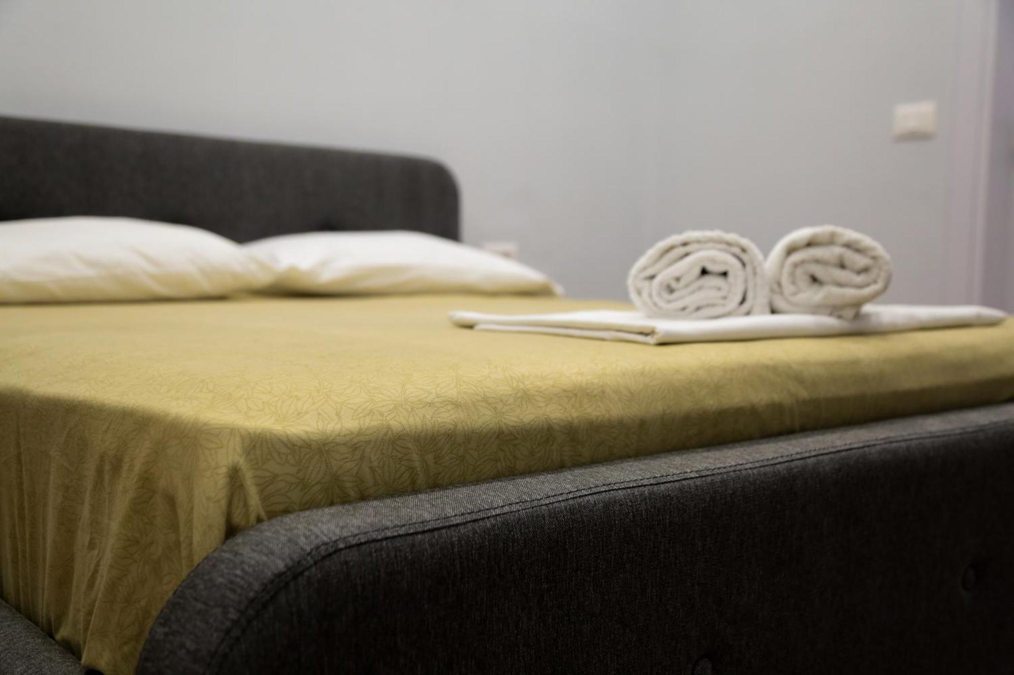 Be Solei Studio Apartments Sol 2 Tirana Exteriör bild